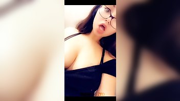 SluttyBabyTiger 10 Minutes Dildo Fitting In Pussy Ass Snapchat