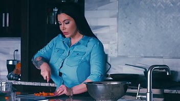 Korina Kova - Revenge on My Son The Bully