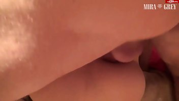 Mira Grey 20cm in den Arsch porn videos