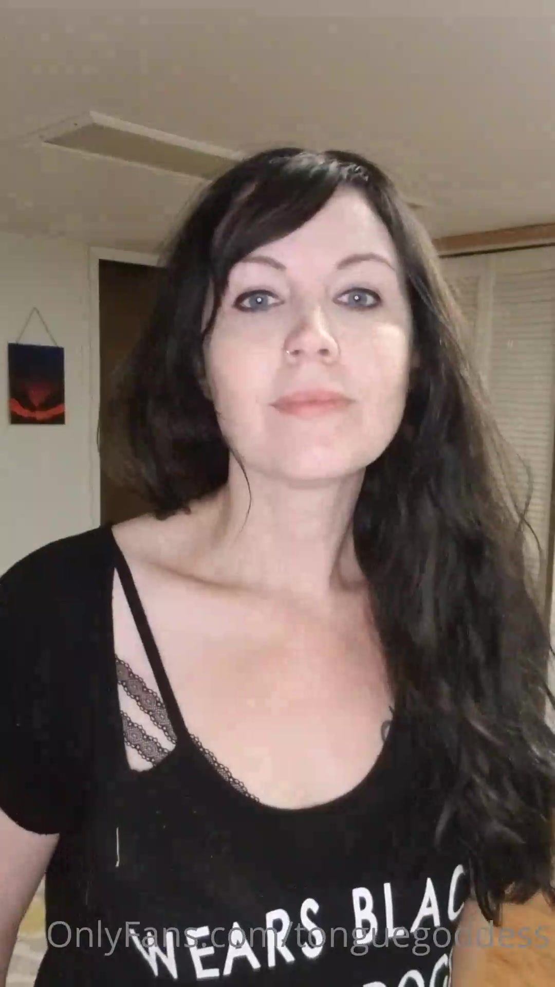 Tonguegoddess just testing out the new equipment. xxx onlyfans porn videos