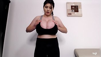 busty_ema workout