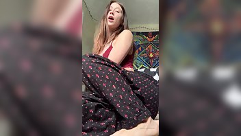 thebellarain i love my new rose quartz anal toy it feels so good in my tight little pussy plus da onlyfans