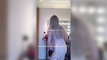 Bethanylilya Nude Sexy Top Held Together w/ Gold Chains xxx onlyfans porn videos