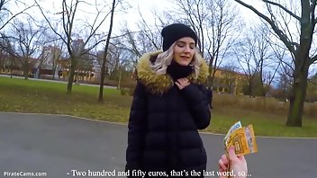 Eva Elfie Cute Teen Swallows Cum for Cash Public Blowjob in the Park premium porn video HD