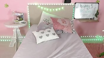 little_effy18 Chaturbate nude cams