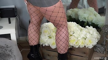 KimberleyJx - Bukkake Blowbang 4