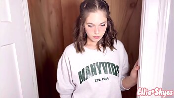 Ellie Skyes - The Cheerleader Daddy X Daughter Movie
