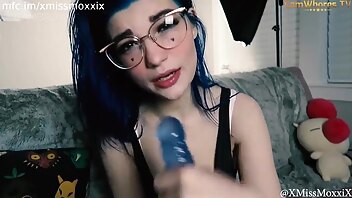 XMissMoxxiX - Nerdy Babysitter Caught (Part 1)