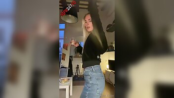 DANIFAE hot girl removing her clothes porn videos