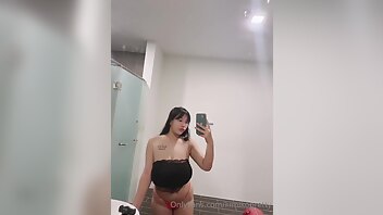 kimikopretty ❤️woke up feeling very horny today, who wants to play with me ❤️ xxx onlyfans porn video
