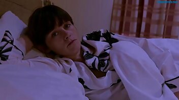 Sydney Harwin - Mommy And Son - Claustrophobic (POV)