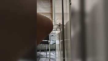 sarahleone when miss fuck from behind and have improvise you can see the spanking marks xxx onlyfans porn video