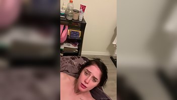 Catkitty21 and her friend double blowjob