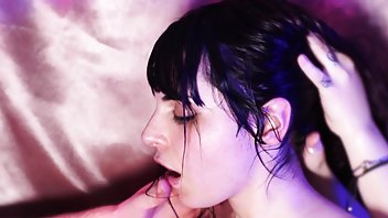 Maria Riot - Wet dreams - Luke Room